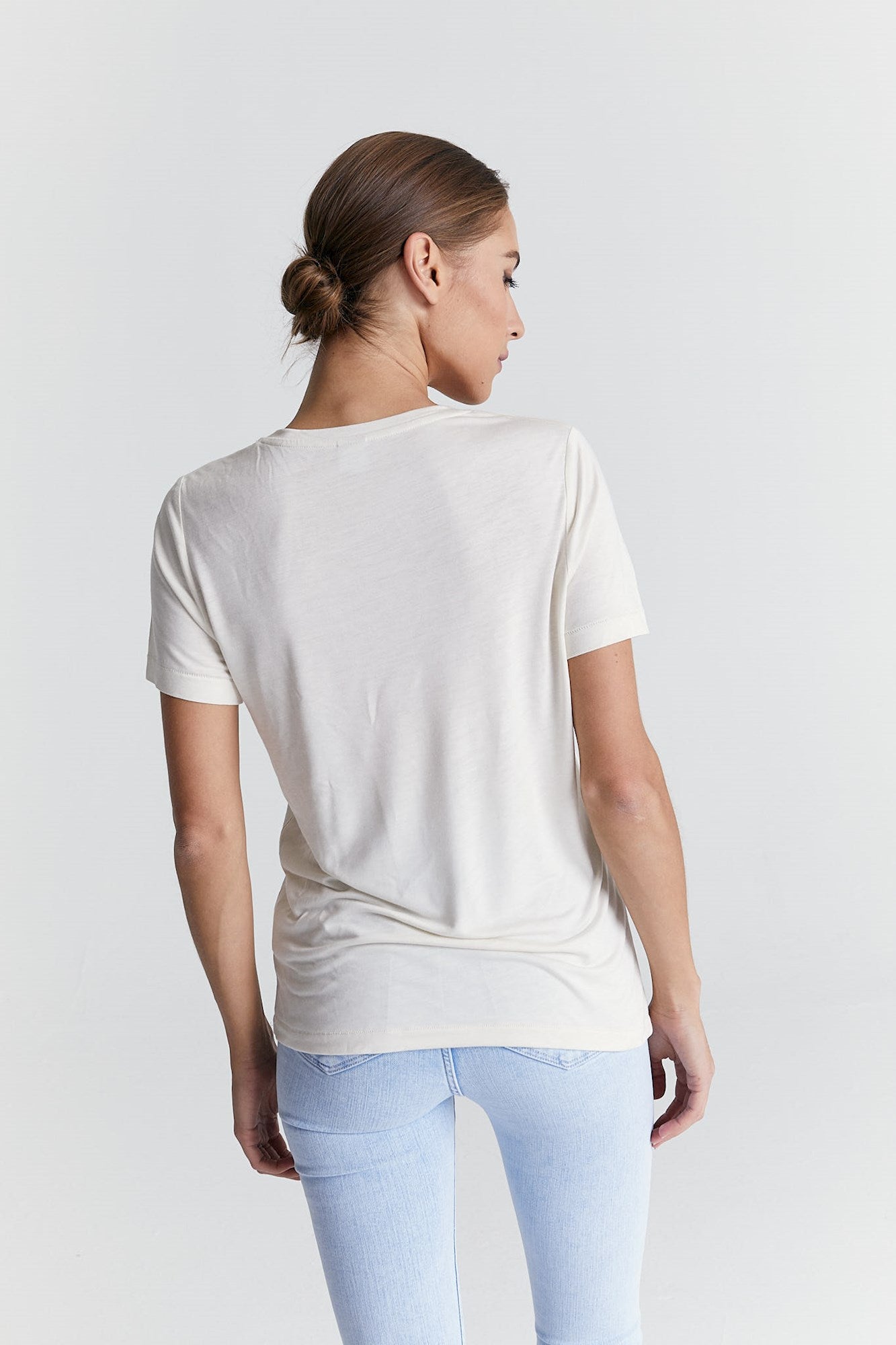 Luna - V Neck Short Sleeve - Off White