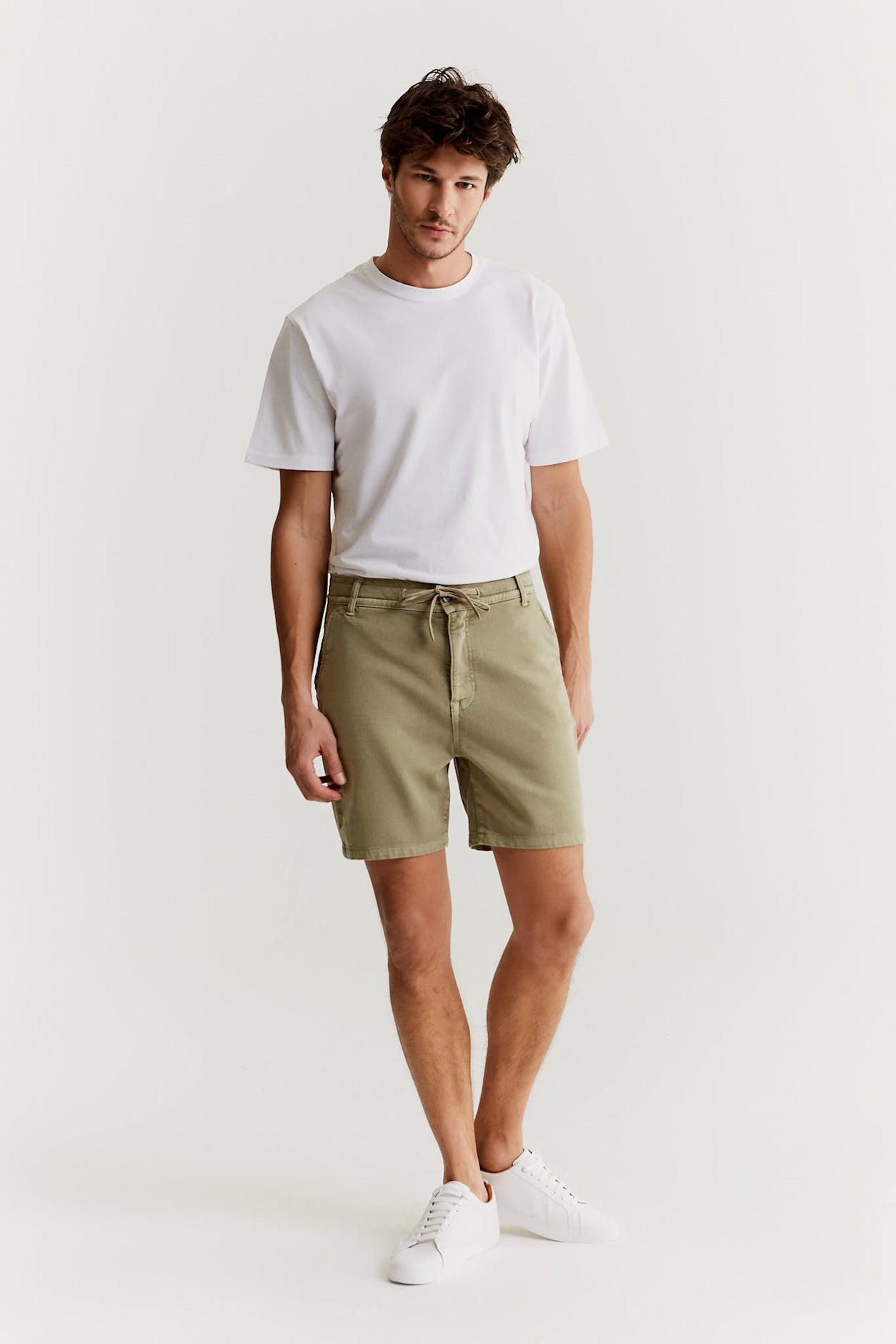 James - Chino Short - Helles Khaki