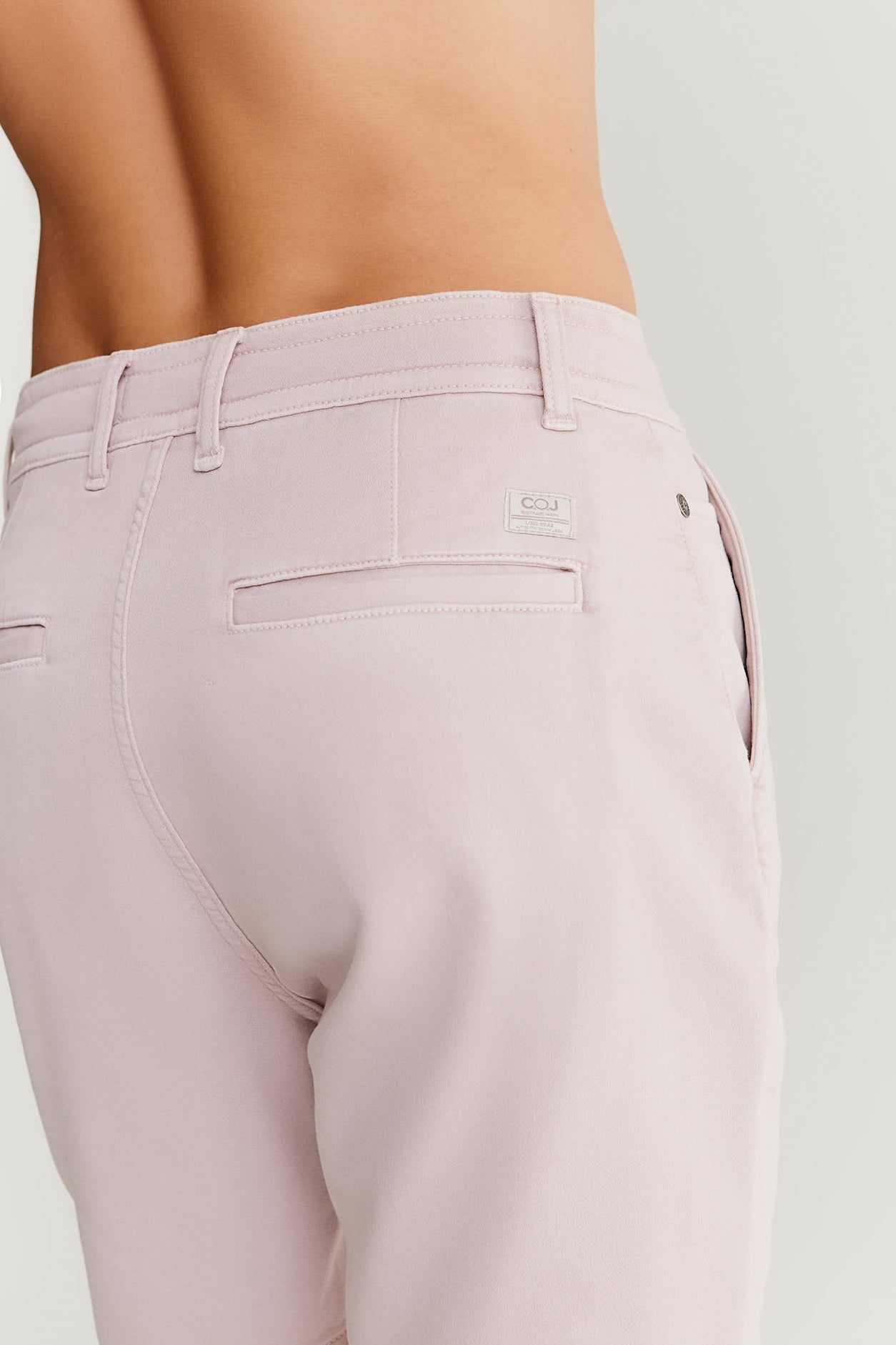James - Chino Short - Flieder