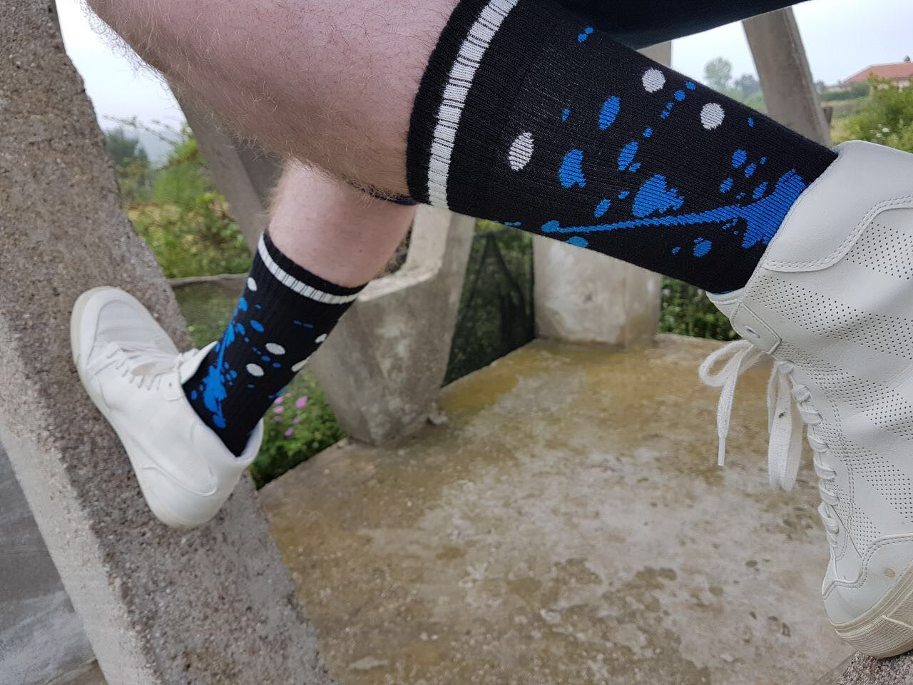 Water Performance Socks - Black/Blue
