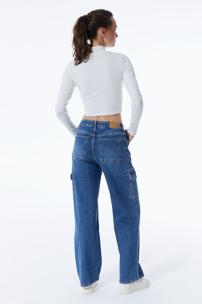 Charlotte - High Waist Cargo Jeans - Medium Blue