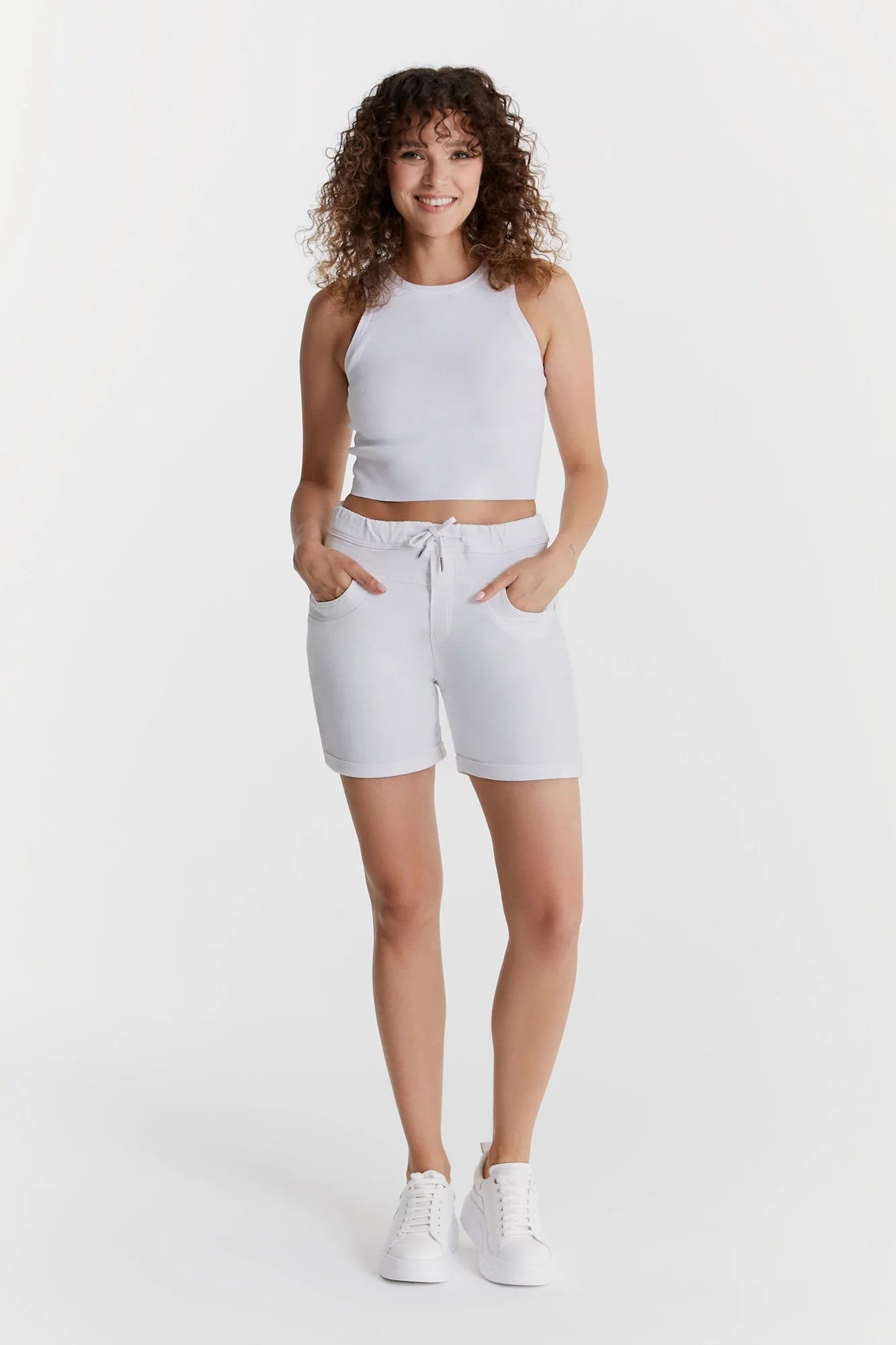 Anna - High Waist Jog Short - White