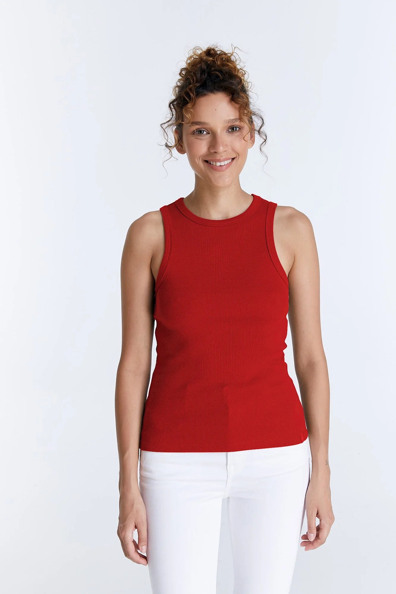 Liv - Crew Neck Tanktop - Red