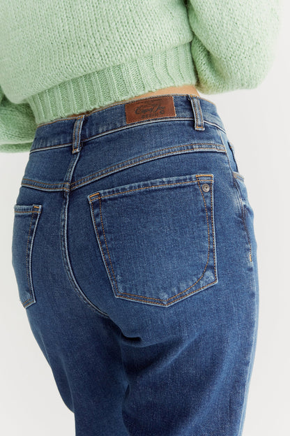 Lynn - Mid Waist 5 Pocket Mom Jeans - Astra Blue