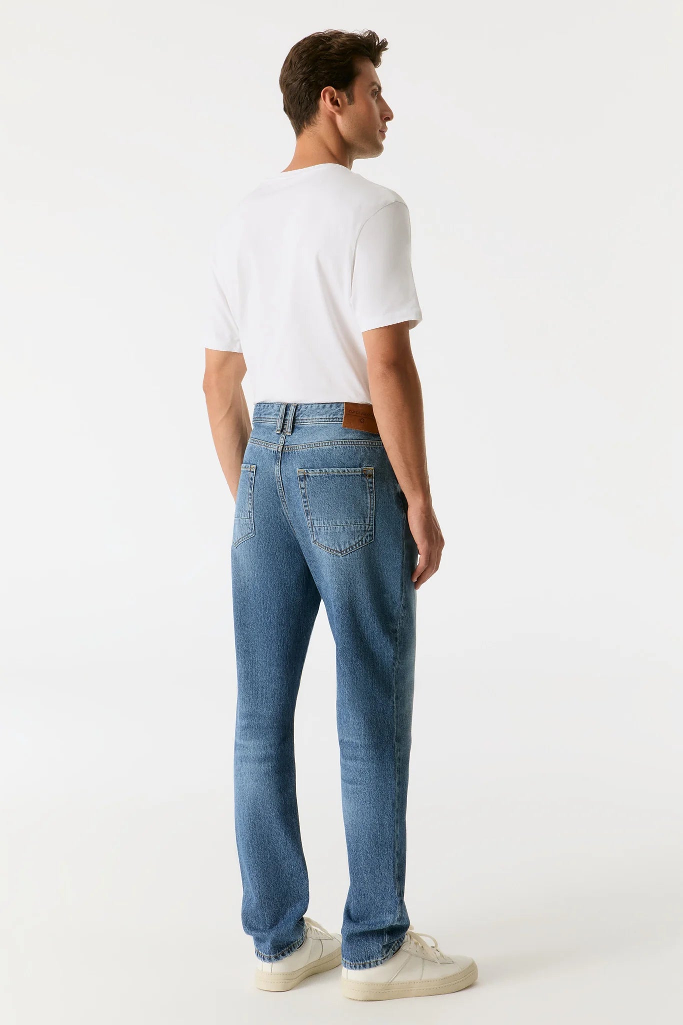 Marcel - Tapered 5 Pocket Jeans - Medium Blue