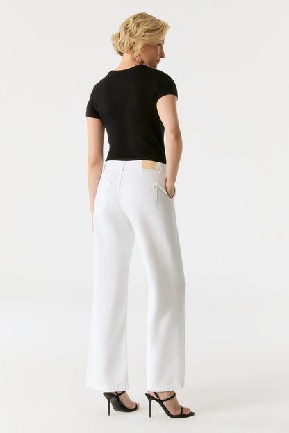 Maxine - Mid Waist Wide Jeans - White