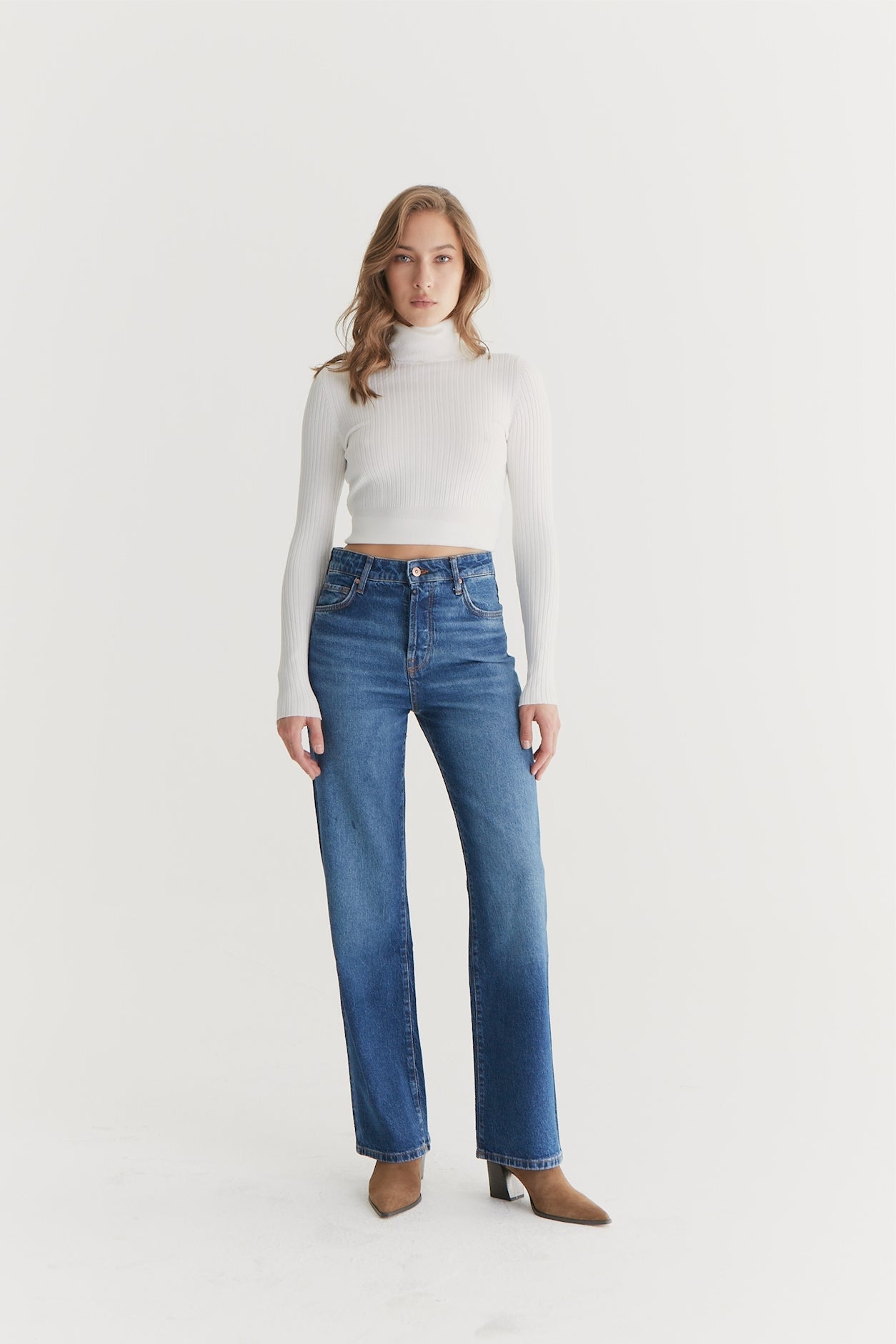 Sara - High Waist Straight Jeans - Dark Blue